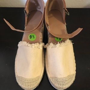 Tan and wheat platform sandals